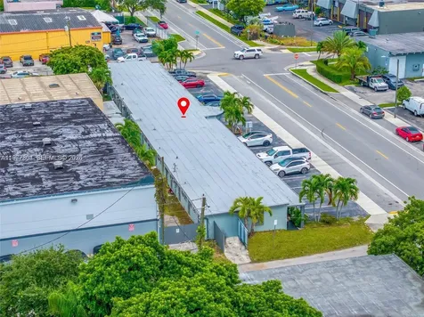 5807 SW 25th Street West Park FL 33023