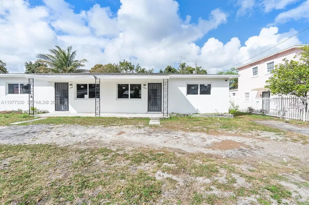 1061 NW 108 Terrace Miami FL 33168