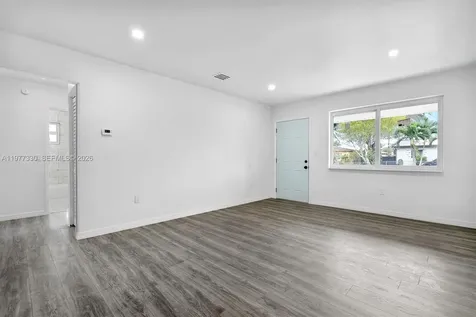 1061 NW 108 Terrace Miami FL 33168