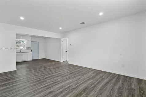 1061 NW 108 Terrace Miami FL 33168