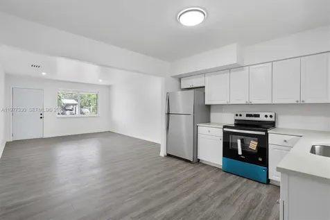 1061 NW 108 Terrace Miami FL 33168