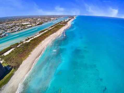 19670 Beach Road Tequesta FL 33469