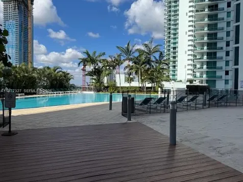 888 Biscayne Boulevard Miami FL 33132