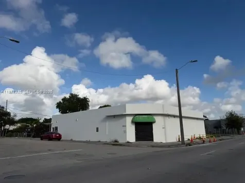 102 NW 22nd Avenue Miami FL 33125