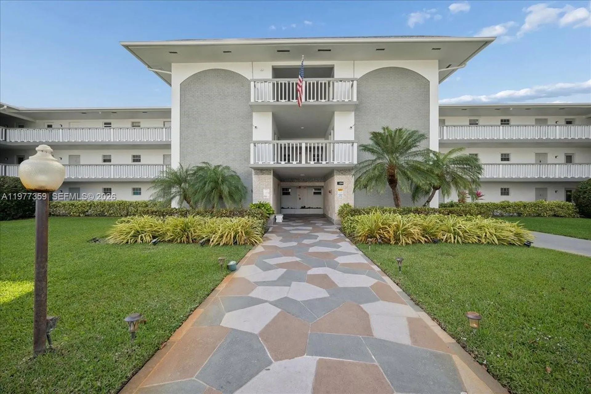 1200 Hillcrest Court Hollywood FL 33021