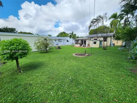1820 Coolidge Street Hollywood FL 33020