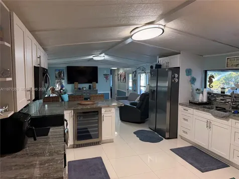 212 Orchid Street Tavernier FL 33070