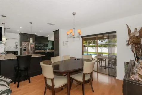 3900 N 43rd Avenue Hollywood FL 33021