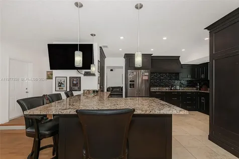 3900 N 43rd Avenue Hollywood FL 33021