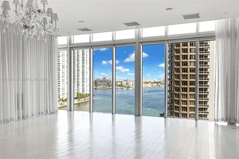 475 Brickell Avenue Miami FL 33131