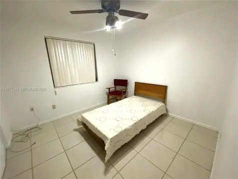 19112 SW 95th Avenue Cutler Bay FL 33157