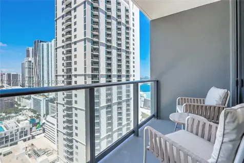 159 NE 6th Street Miami FL 33132