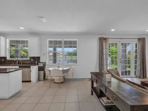 4400 Fox Ridge Drive Weston FL 33331