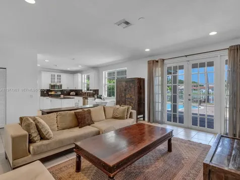 4400 Fox Ridge Drive Weston FL 33331