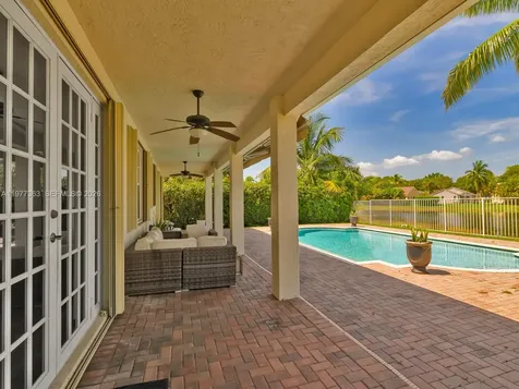 4400 Fox Ridge Drive Weston FL 33331