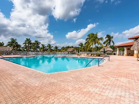 4400 Fox Ridge Drive Weston FL 33331