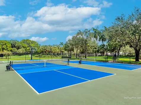 4400 Fox Ridge Drive Weston FL 33331