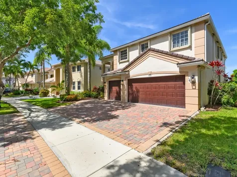 4400 Fox Ridge Drive Weston FL 33331