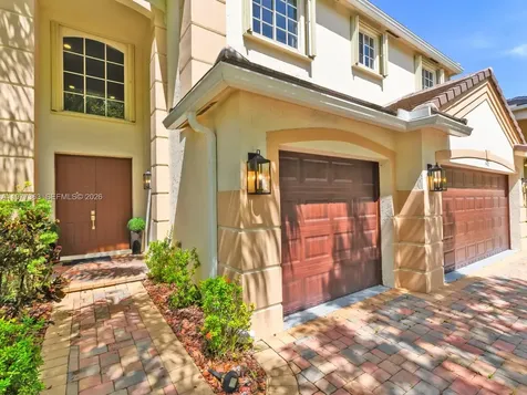 4400 Fox Ridge Drive Weston FL 33331