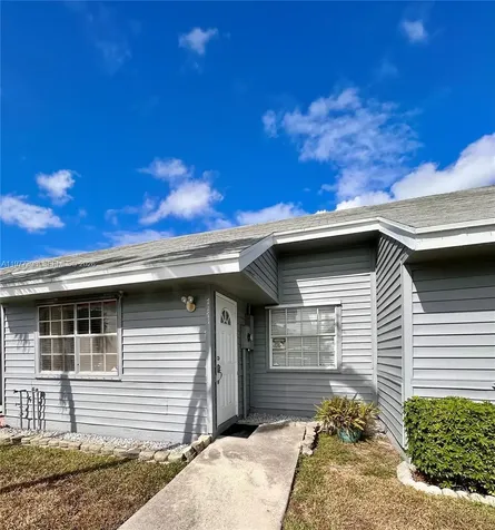 7171 Tam Oshanter Boulevard North Lauderdale FL 33068