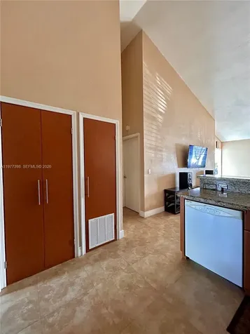 7171 Tam Oshanter Boulevard North Lauderdale FL 33068