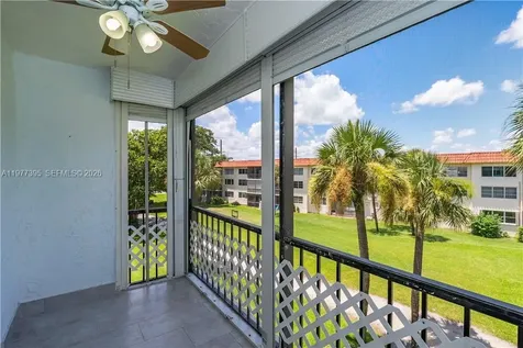 681 S Hollybrook Drive Pembroke Pines FL 33025