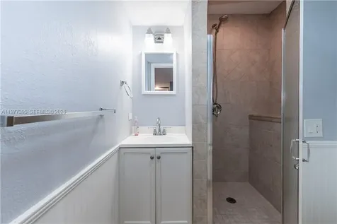 681 S Hollybrook Drive Pembroke Pines FL 33025
