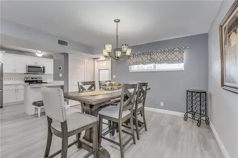681 S Hollybrook Drive Pembroke Pines FL 33025
