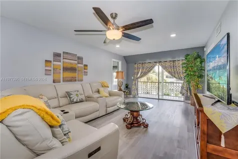 681 S Hollybrook Drive Pembroke Pines FL 33025