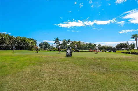 681 S Hollybrook Drive Pembroke Pines FL 33025