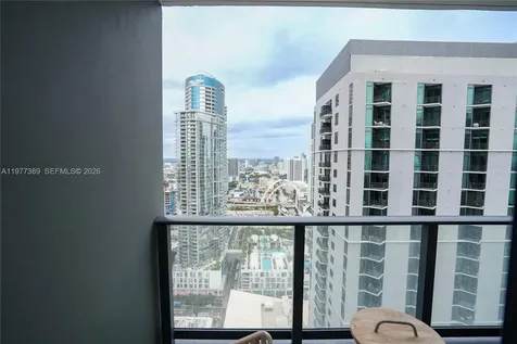 159 NE 6th Street Miami FL 33132