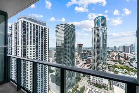 159 NE 6th Street Miami FL 33132