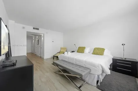19370 Collins Avenue Sunny Isles Beach FL 33160