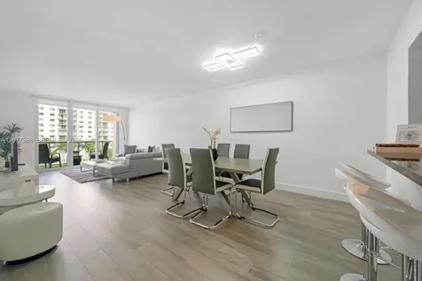 19370 Collins Avenue Sunny Isles Beach FL 33160