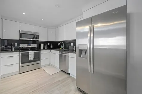 19370 Collins Avenue Sunny Isles Beach FL 33160