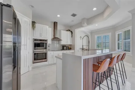 3950 W Hibiscus Street Weston FL 33332