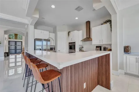 3950 W Hibiscus Street Weston FL 33332