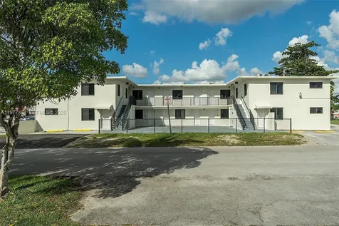 4037 SW 65th Avenue South Miami FL 33155
