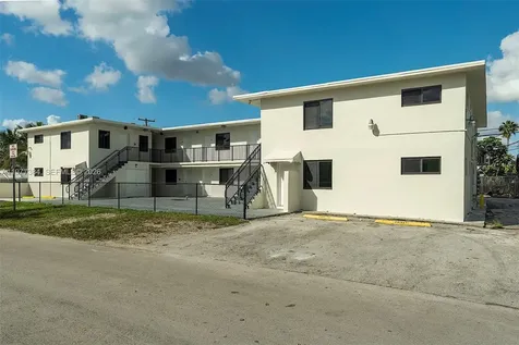4037 SW 65th Avenue South Miami FL 33155