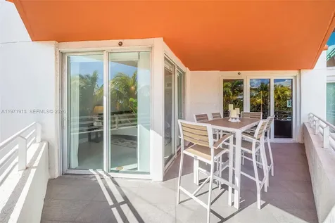 226 Ocean Drive Miami Beach FL 33139