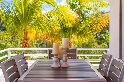 226 Ocean Drive Miami Beach FL 33139