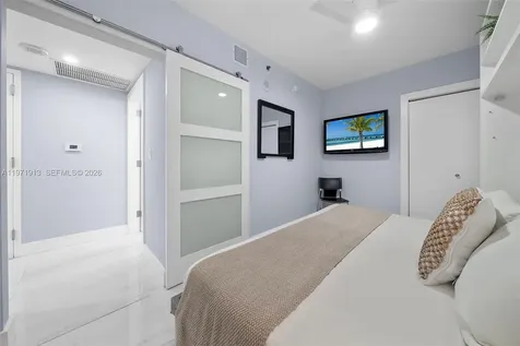 226 Ocean Drive Miami Beach FL 33139