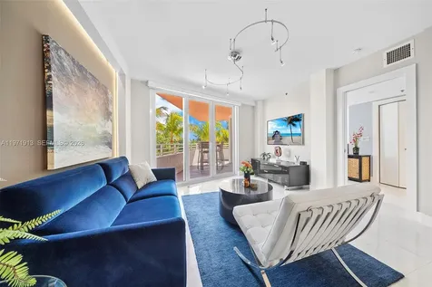 226 Ocean Drive Miami Beach FL 33139