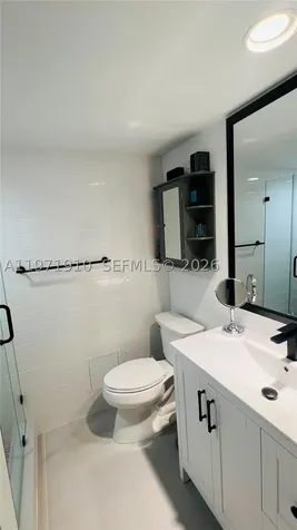 5600 Collins Avenue Miami Beach FL 33140