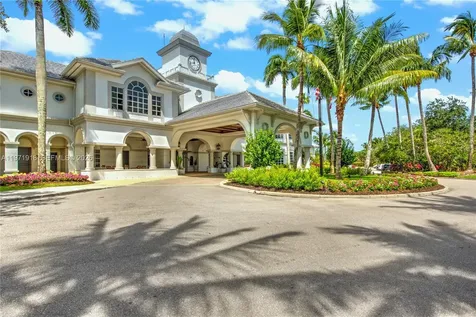 8385 Whisper Trace Lane Apt Naples FL 34114