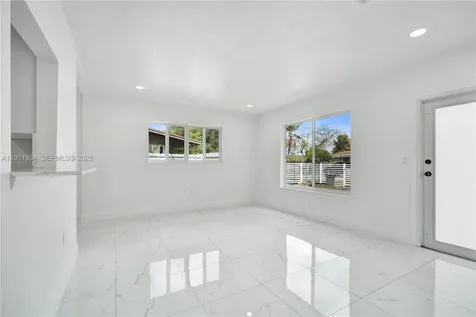 1220 NE 206th Street Miami FL 33179