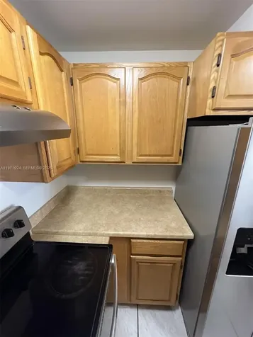9686 Fontainebleau Boulevard Miami FL 33172