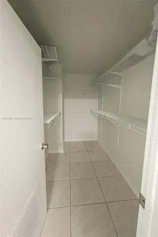 9686 Fontainebleau Boulevard Miami FL 33172