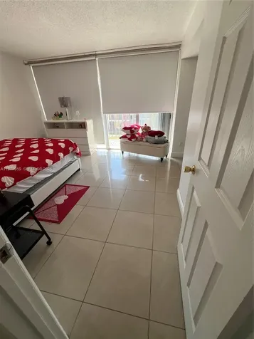 9240 Fontainebleau Boulevard Miami FL 33172