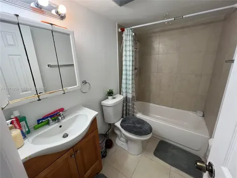 9240 Fontainebleau Boulevard Miami FL 33172